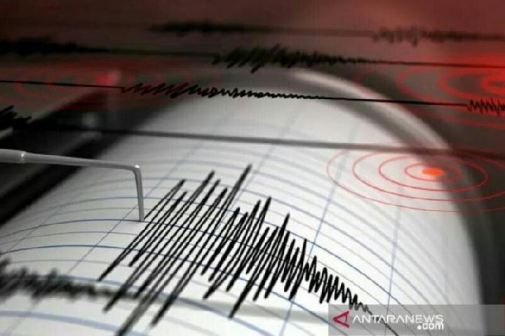 M5.1 Earthquake Hits Indonesia's Sulawesi