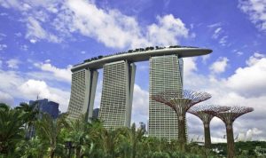 Belanja dan Transaksi di Singapura Kini Sudah Bisa Pakai QRIS - Fintechnesia.com